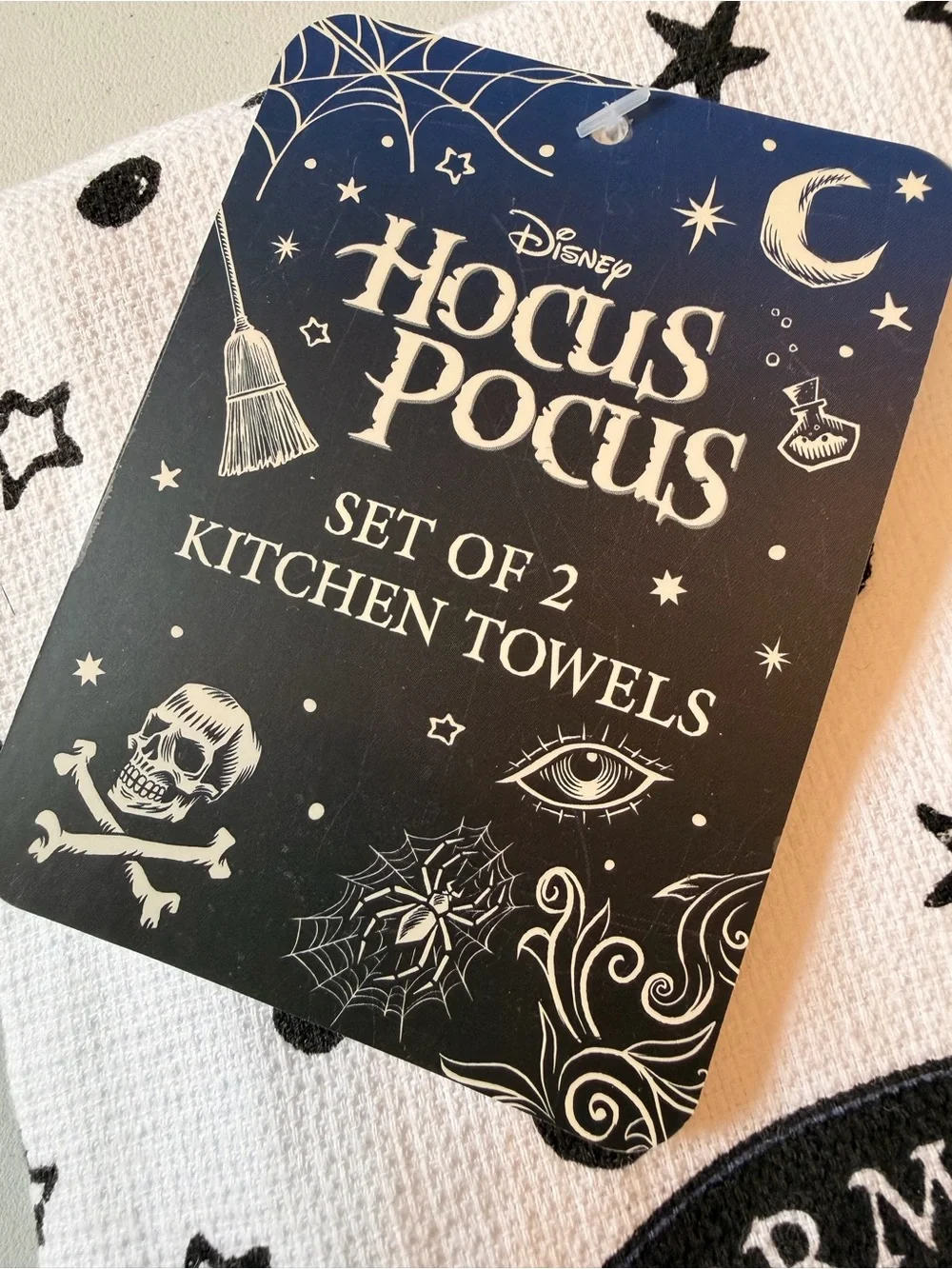 Disney Hocus Pocus Kitchen Towels Set of 2 Sanderson Sisters Calming Circle